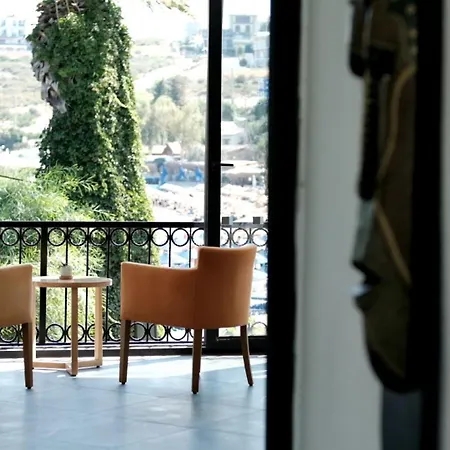 Maya Bistro & Hotel Sigacik