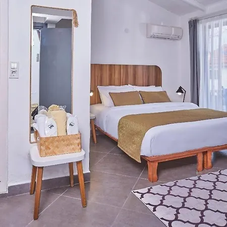 Maya Bistro & Hotel 4*