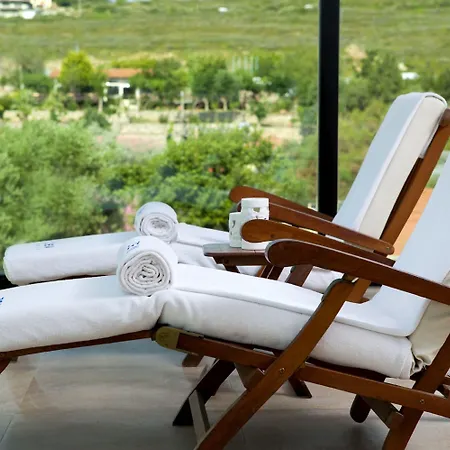 Maya Bistro & Hotel 4*